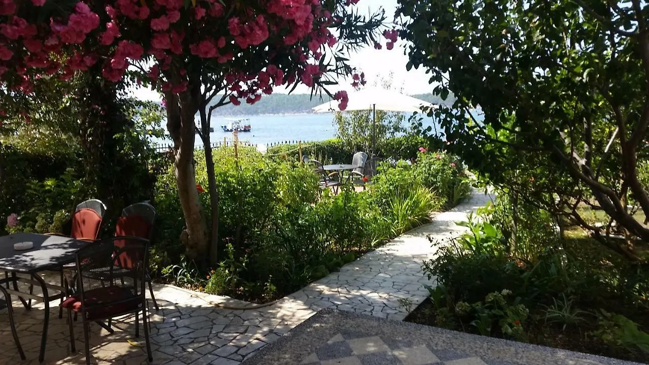 Apartments Antica Rab Island