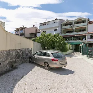 Nada Apartment Vrsar