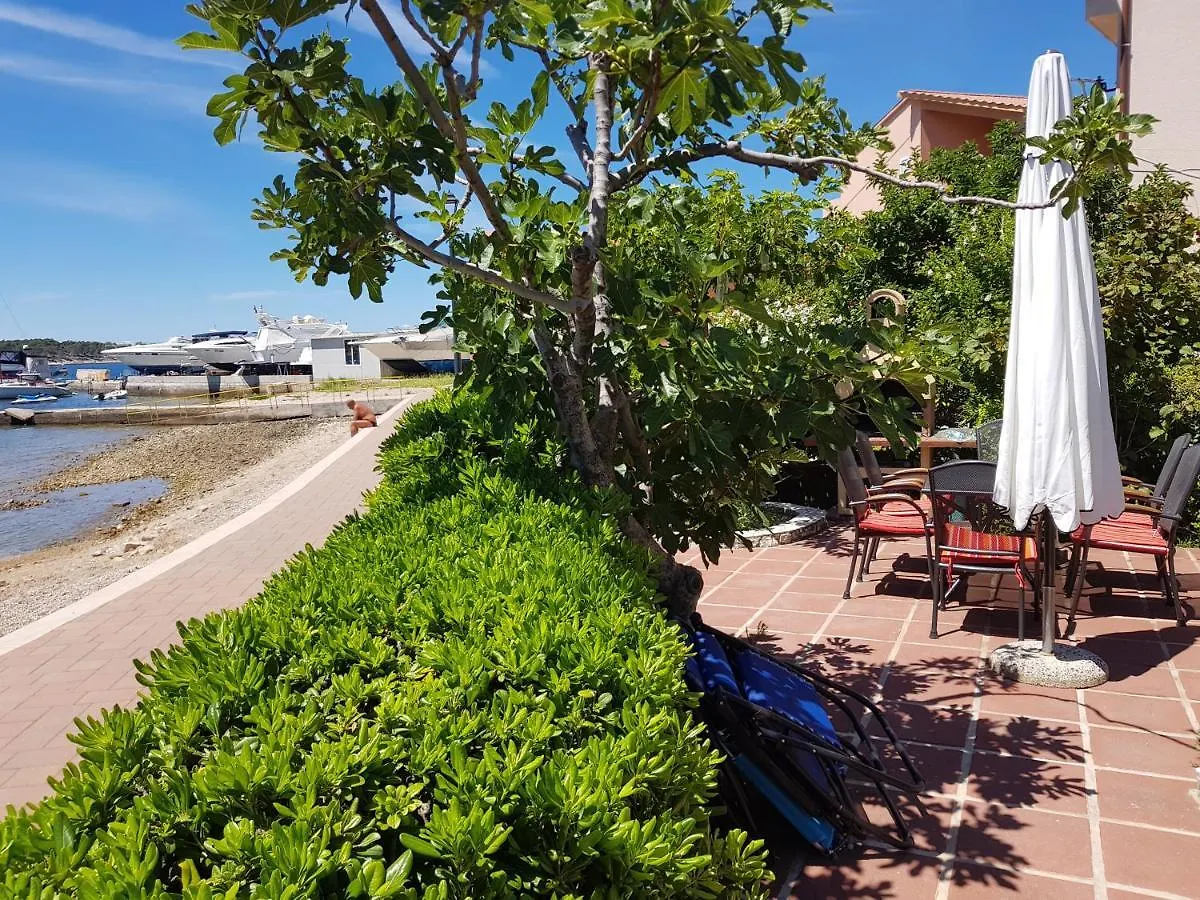 Apartments Antica Rab Island Rab Town
